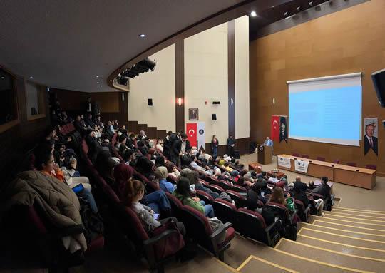 Suriyede Siyasi Değişim Semineri